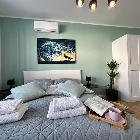 Apartament Ukiel No9 Z Prywatnym Dostepem Do Jeziora I Silownia オルシュティン エクステリア 写真